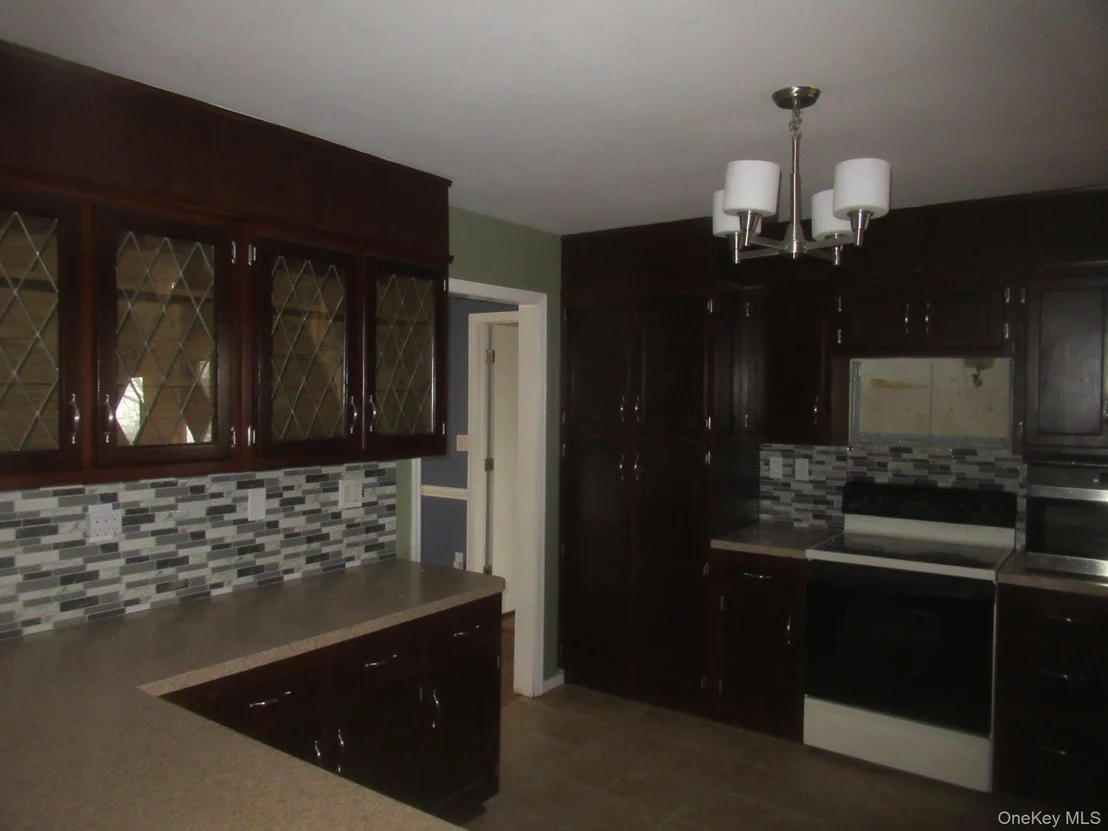 Photo of 64 Hillside View Road