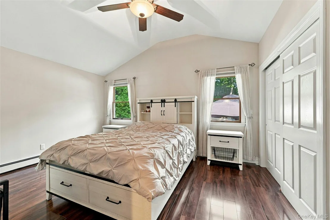 Photo of 82 Oakwood Drive