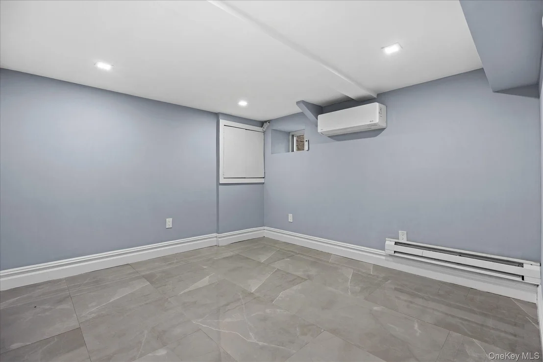 Photo of 11 Brook Lane