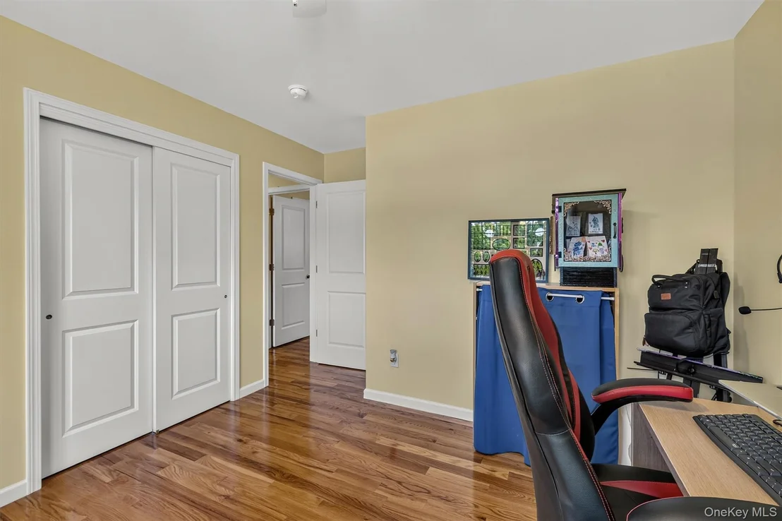 Photo of 1 Bell Way