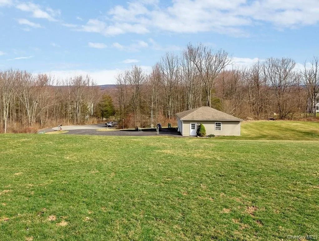 Photo of 5 Deer Meadow Drive