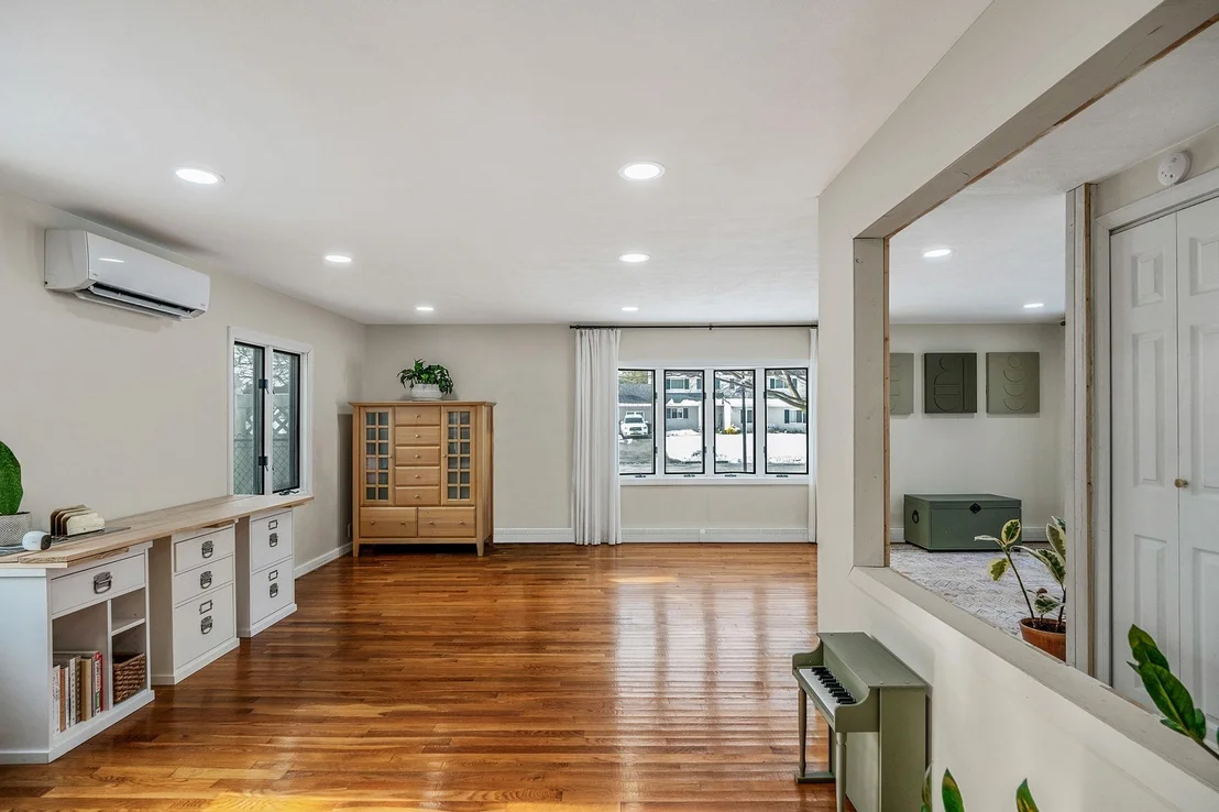 Photo of 33 Scotch Pine Drive
