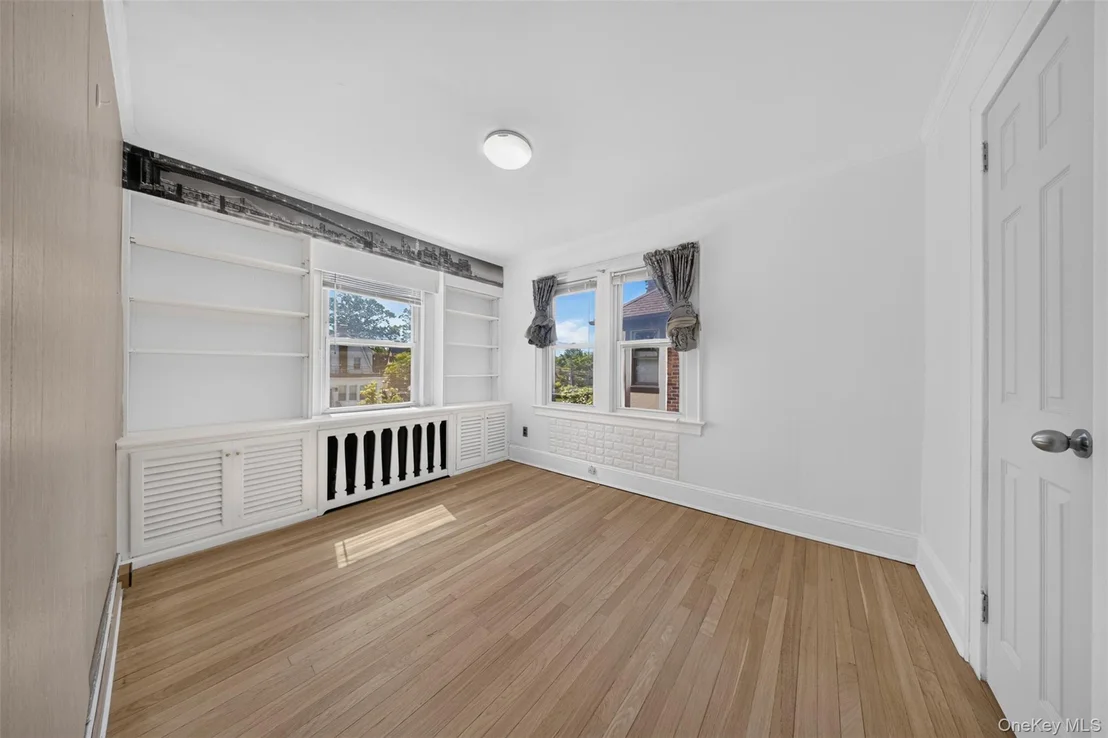 Photo of 27-30 165th Street