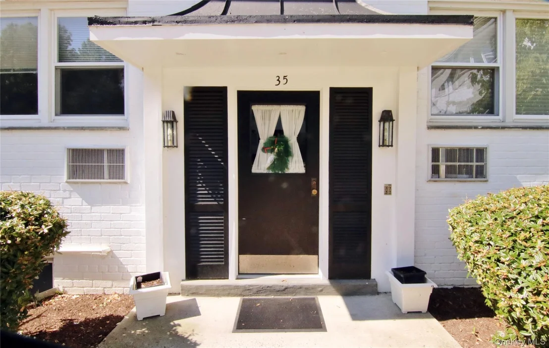 Photo of Unit A at 35 Avon Circle