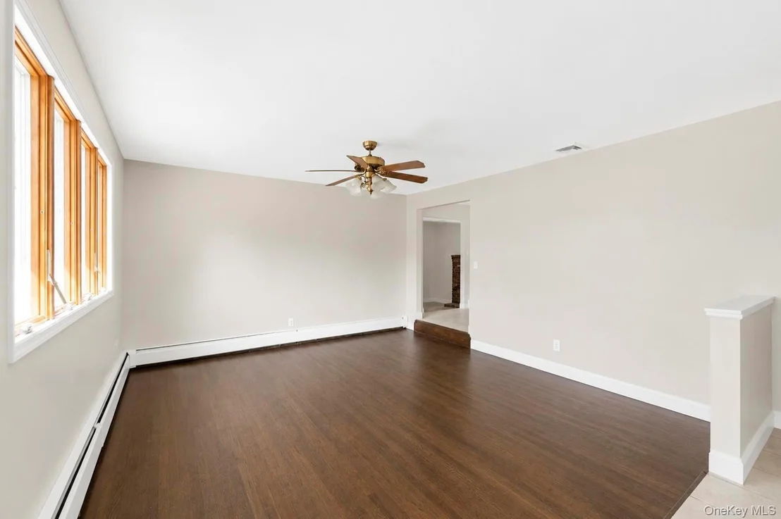 Photo of 10 Aron Drive