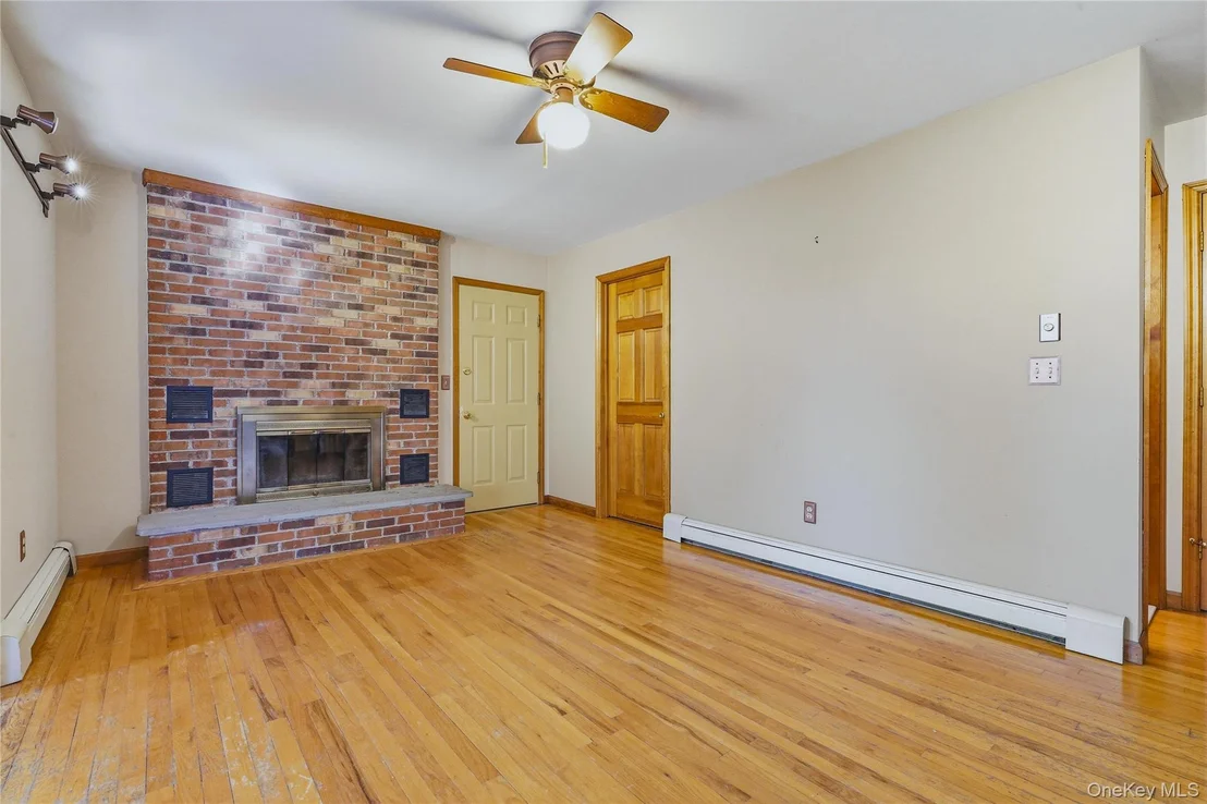 Photo of 12 Kristi Lane