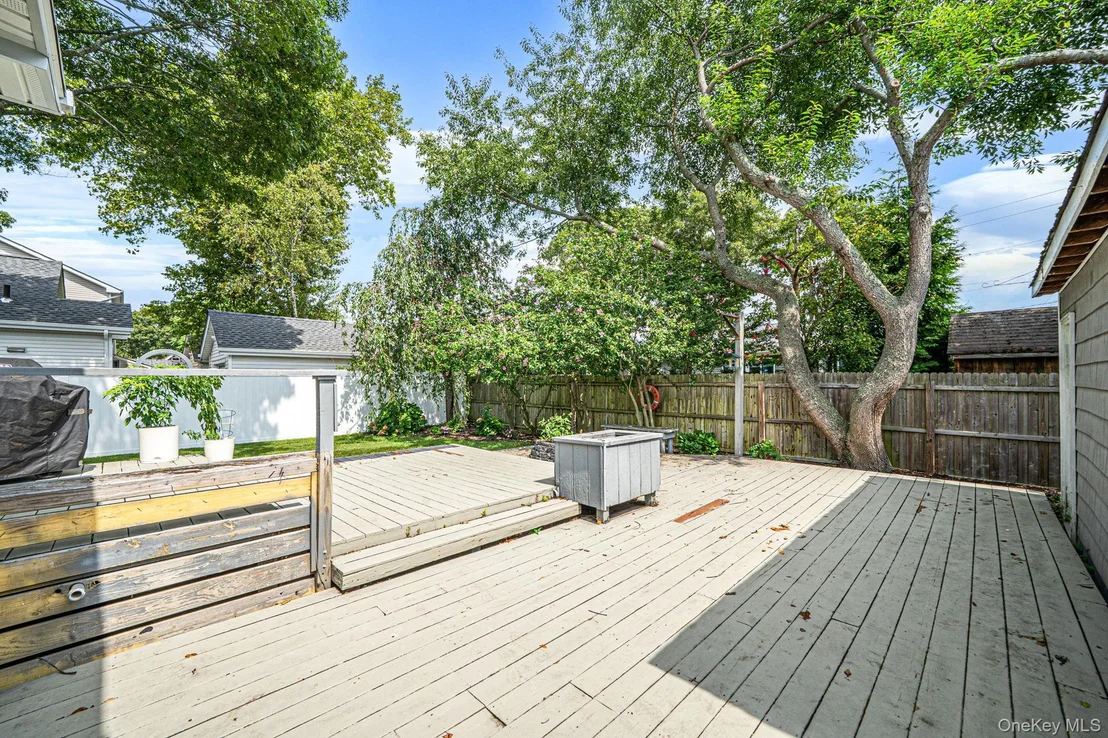 Photo of 101 Highland Avenue