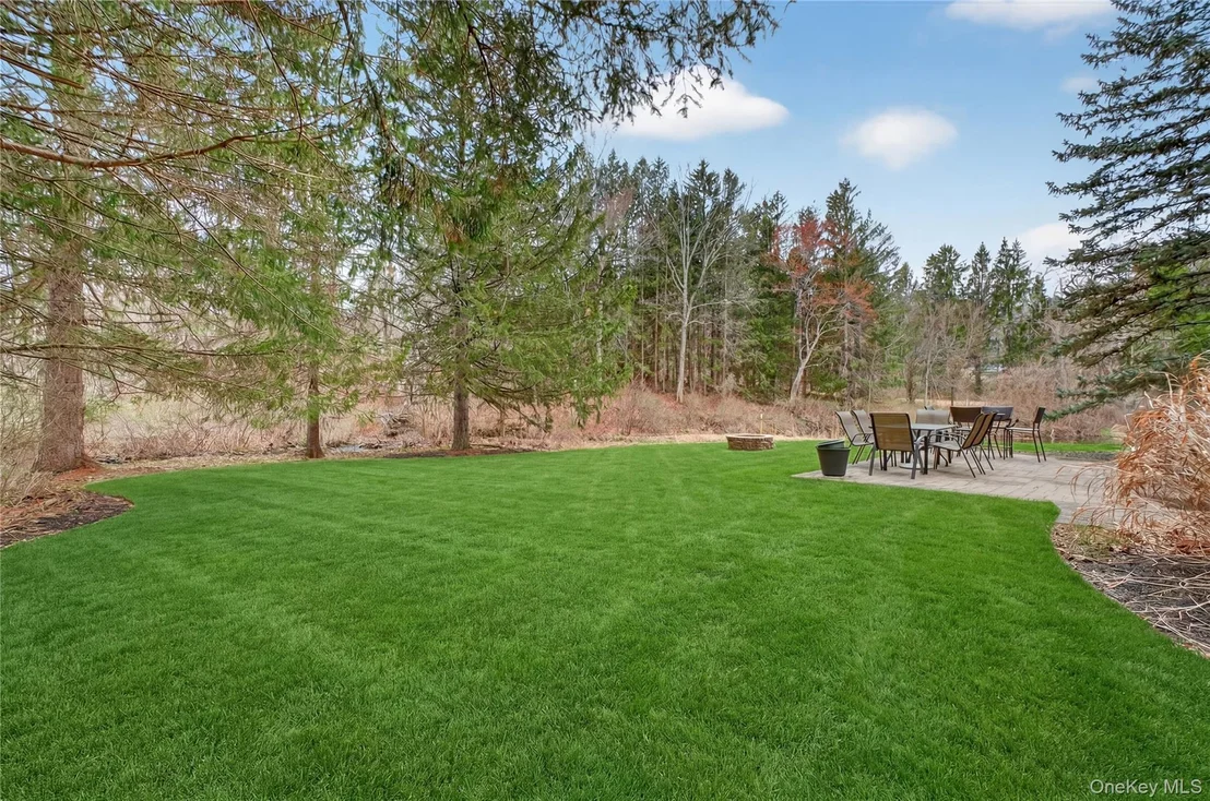 Photo of 256 Overlook Road