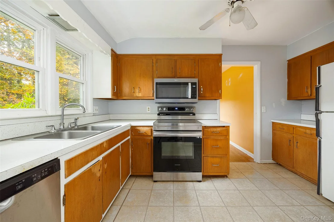 Photo of 19 Timberline Drive