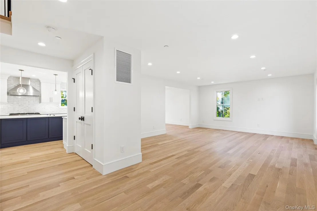 Photo of 19 Highland Park Place