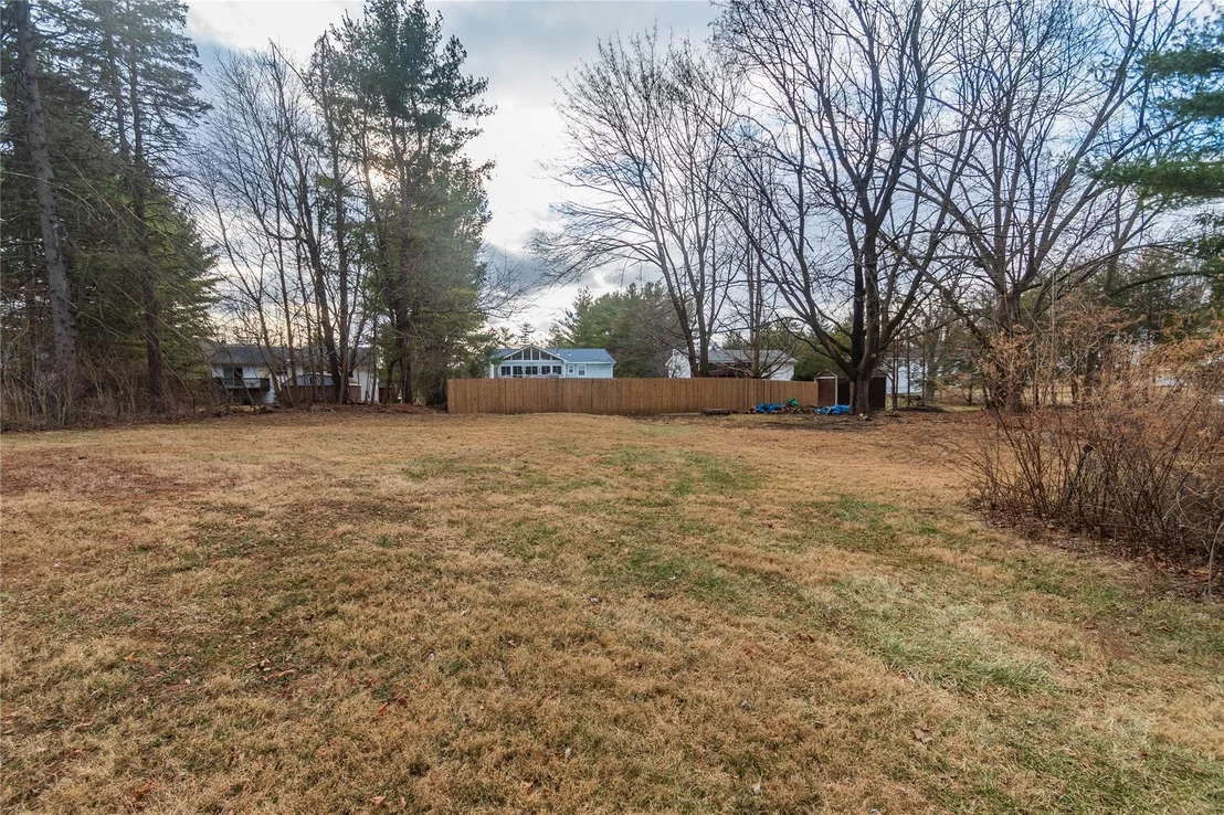 Photo of 20 Shirley Avenue