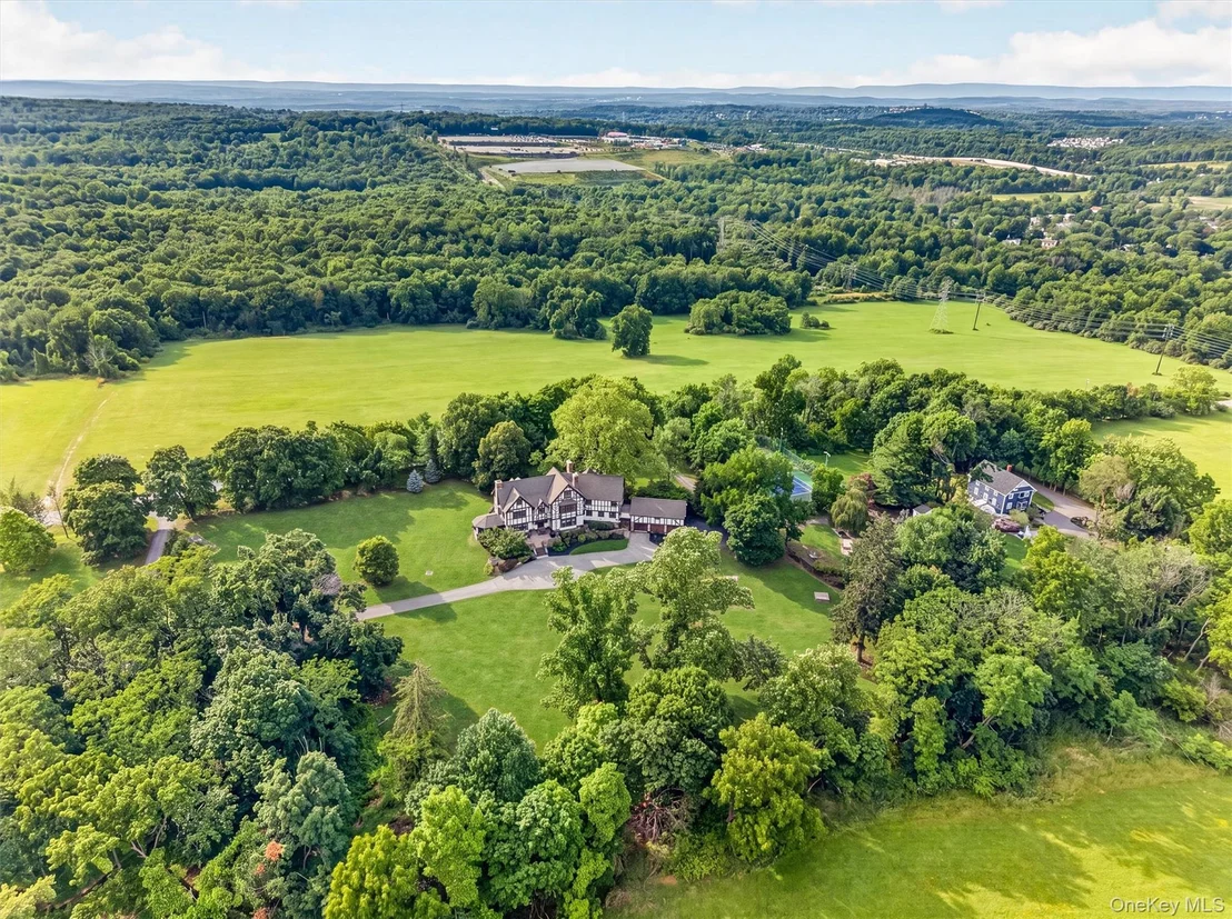 Photo of 155 Arcadia Road