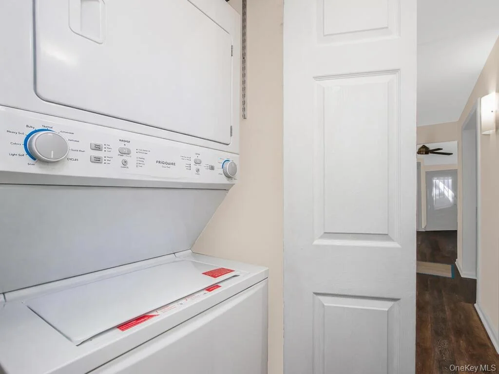Photo of Unit 10121 at 121 Sunset Boulevard