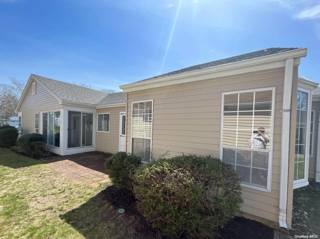 Photo of 203 Kingston Drive