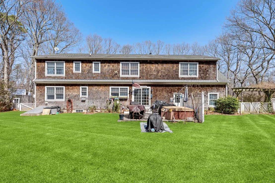 Photo of 799 Mill Road