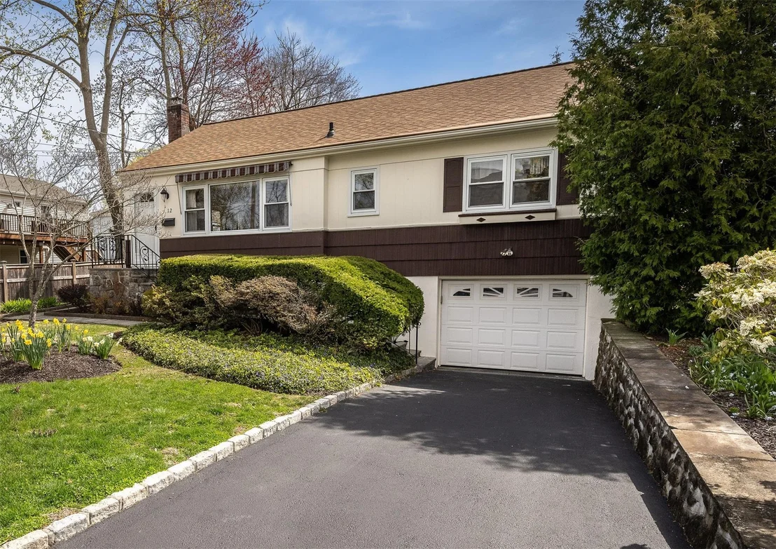 Photo of 12 Stone Avenue