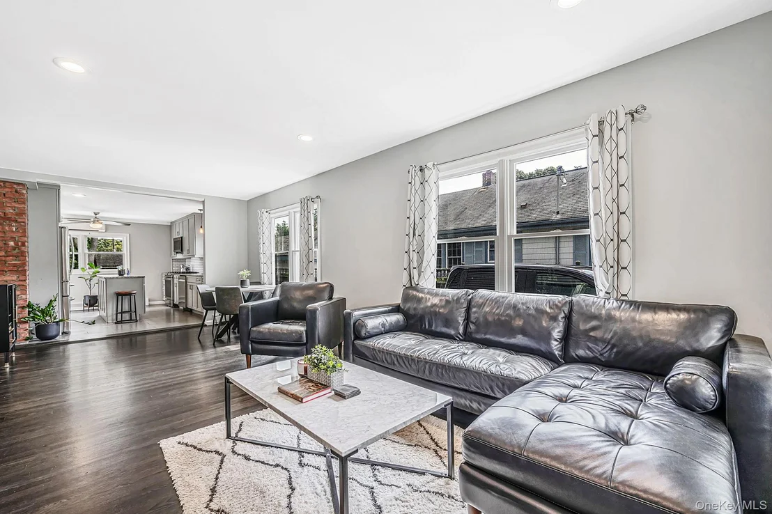Photo of 101 Highland Avenue