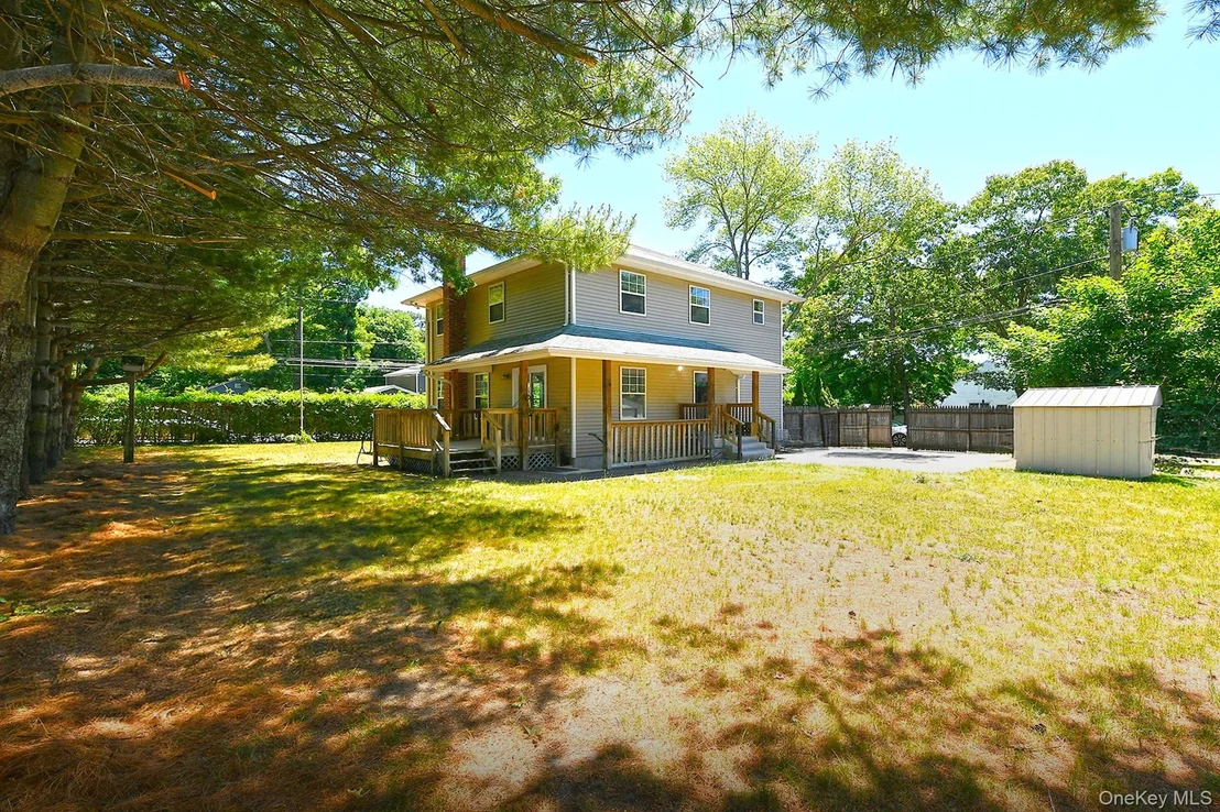 Photo of 208 Lake Drive