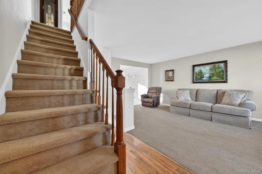 Photo of 725 Logan Avenue
