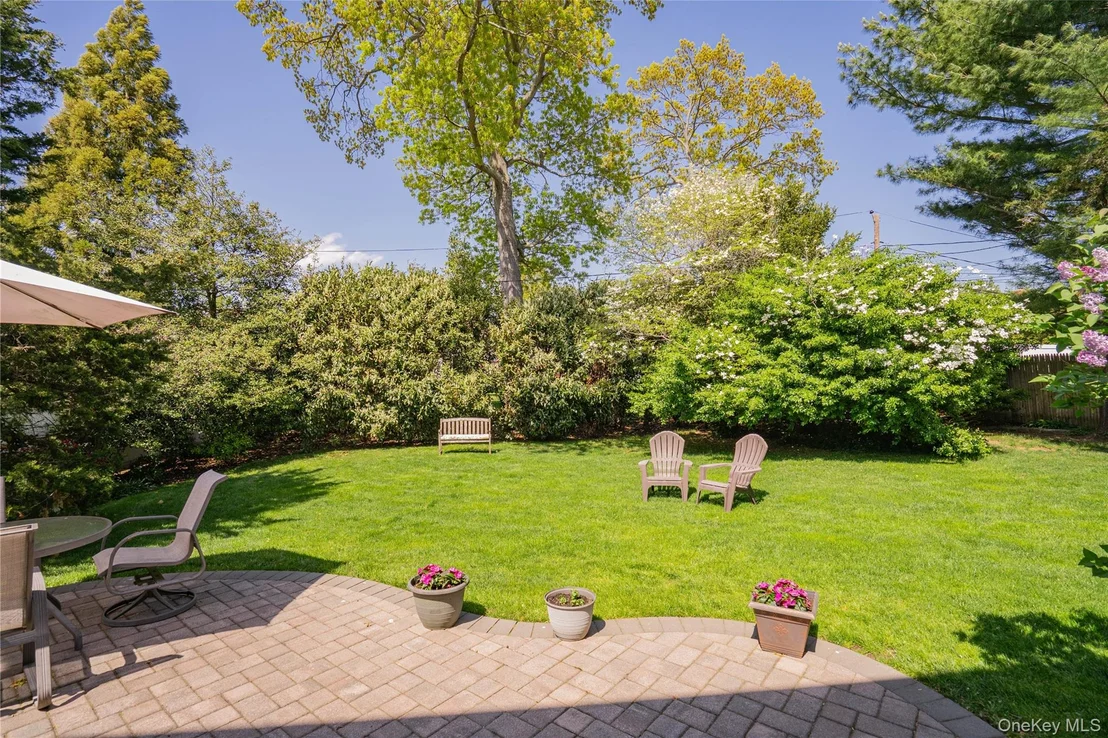 Photo of 43 Genesee Drive