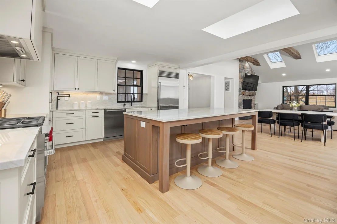 Photo of 97 Valley Farm Road