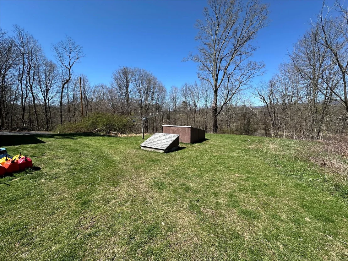 Photo of 43 Hoffman Road