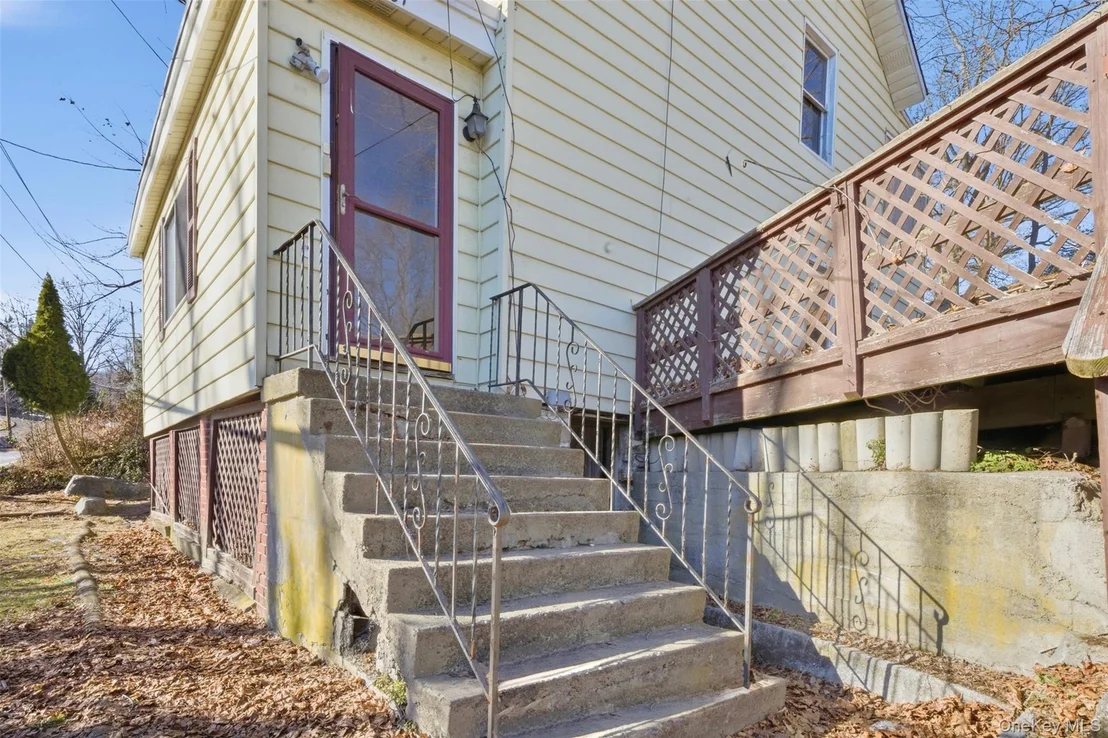 Photo of 37 Wayne Avenue