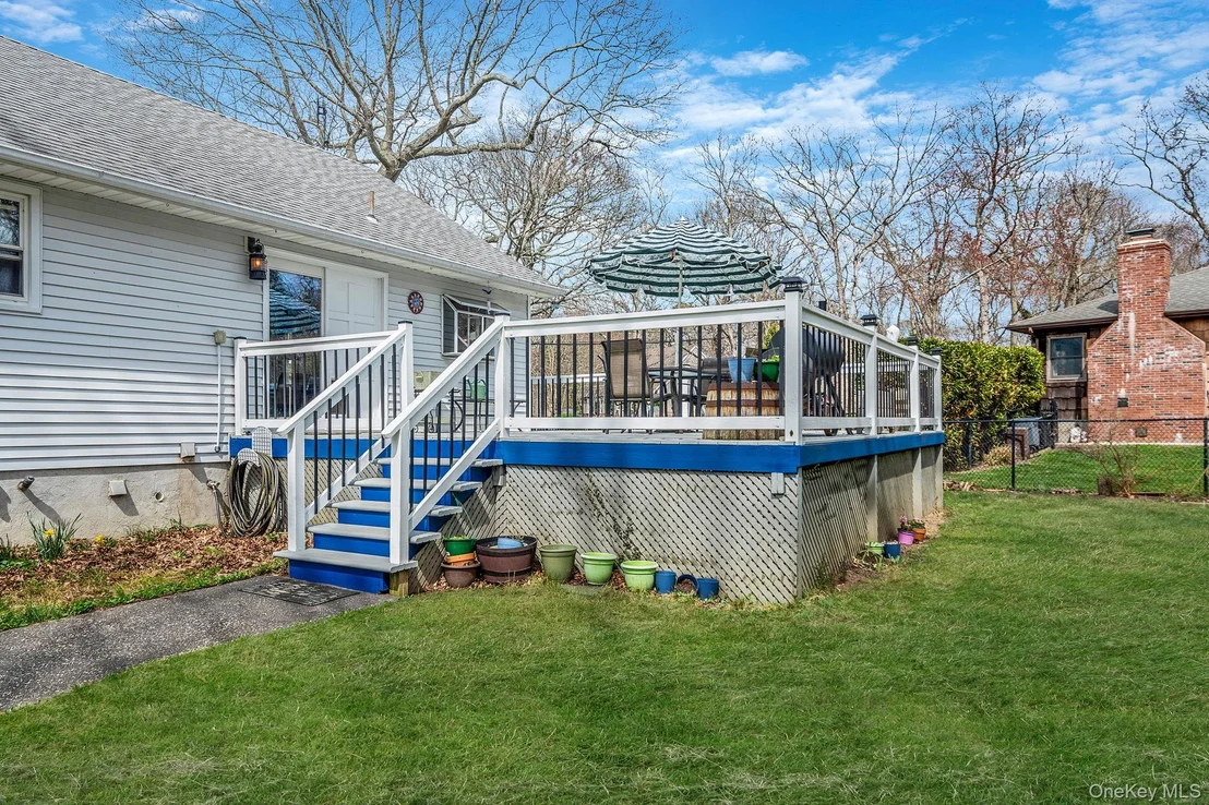 Photo of 30 Erving Avenue