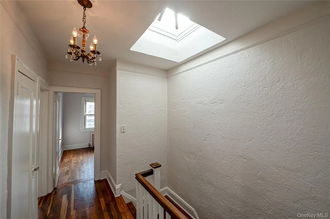 Photo of 2931 167th Street