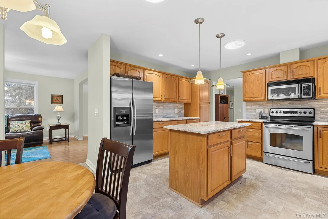 Photo of 17 Cove View Road
