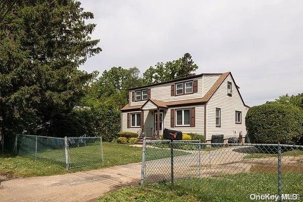 Photo of 7 Adams Road