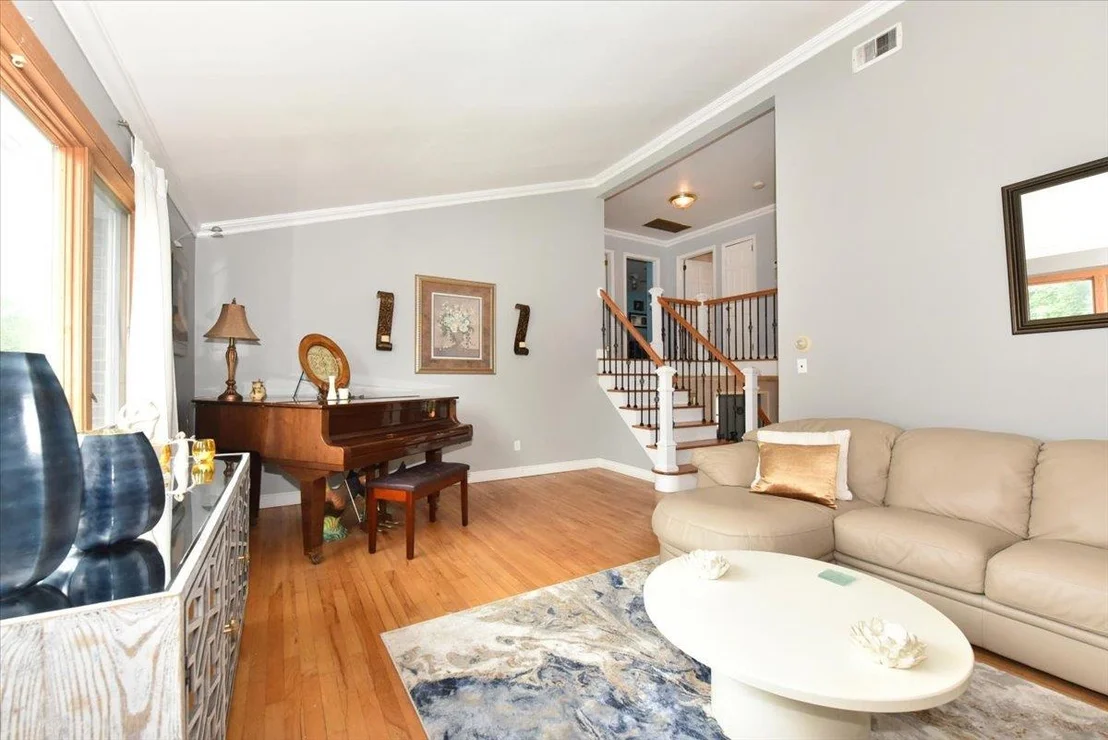 Photo of 36 Shubert Lane