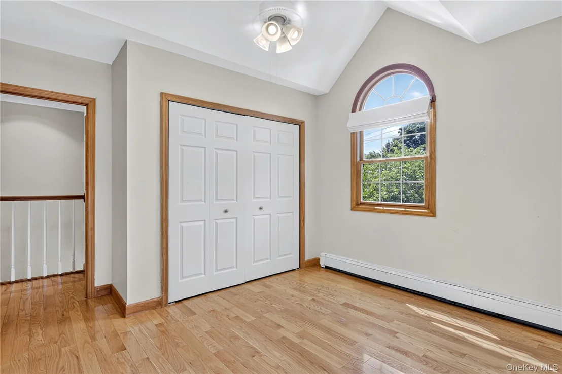 Photo of 75 Maple Street