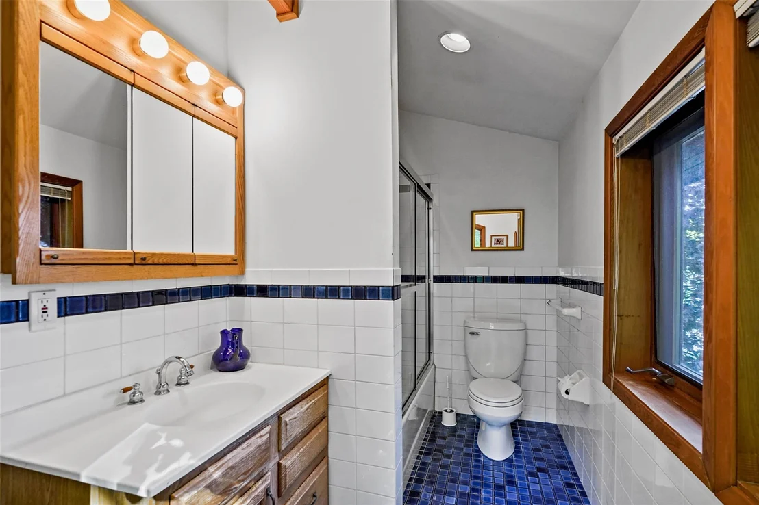 Photo of 21 Chippewa Road