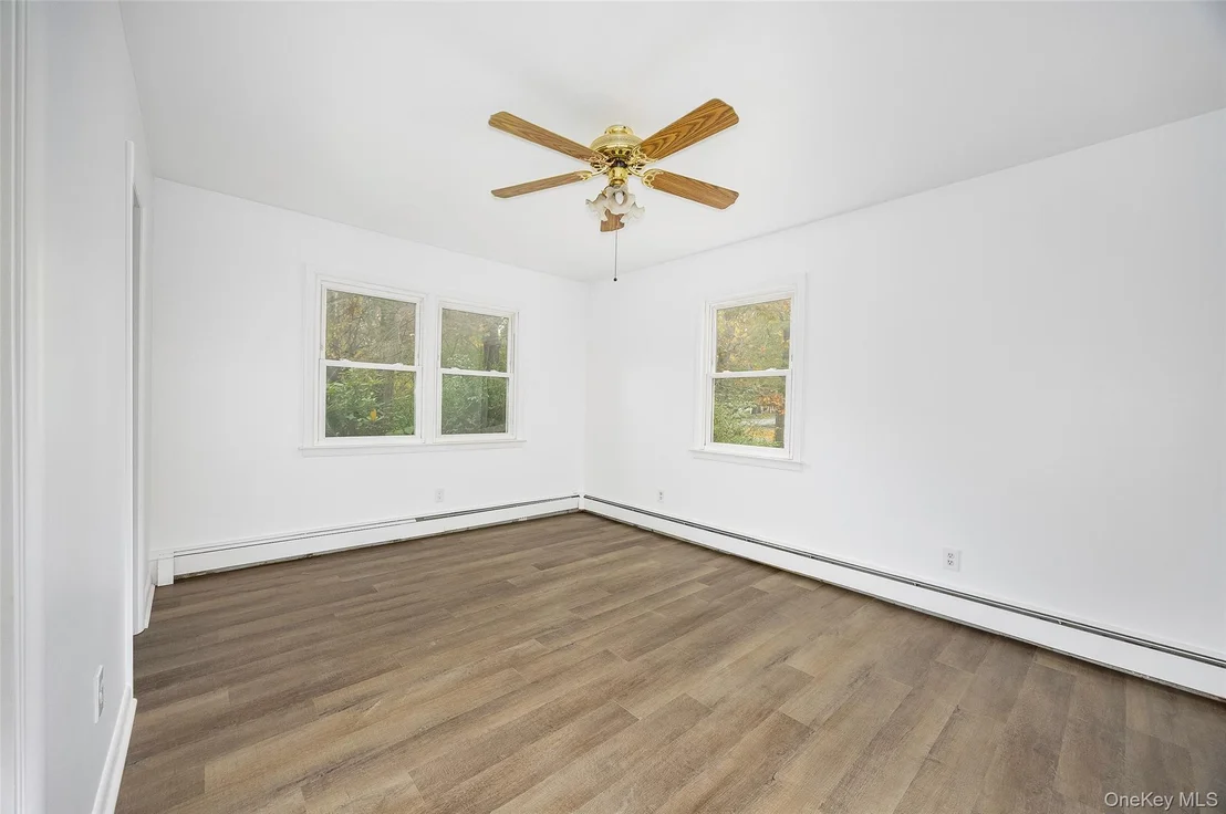 Photo of 19 Timberline Drive