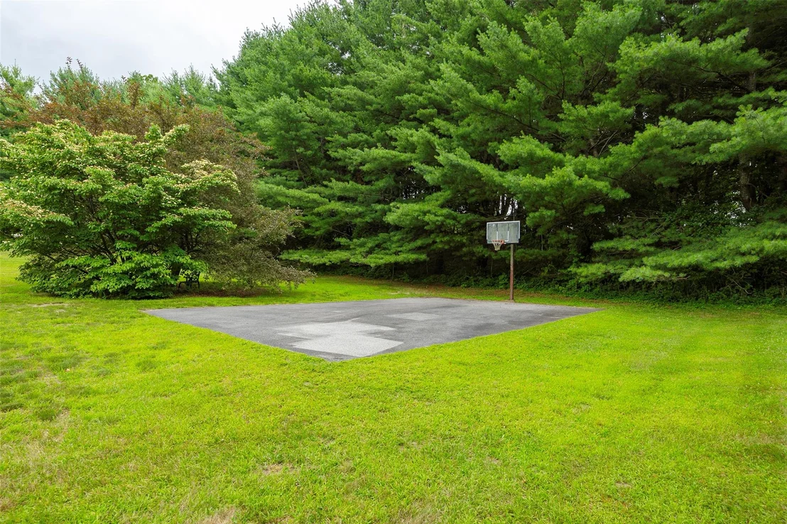 Photo of 2 Scott Lane