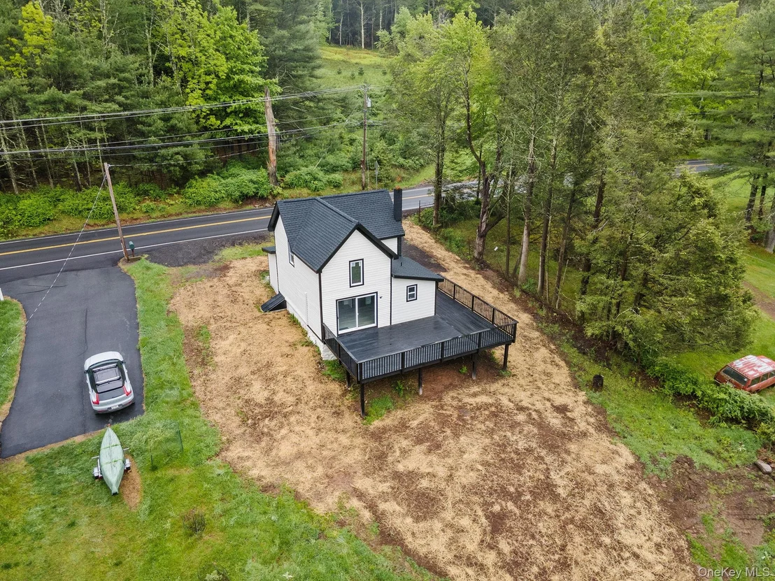 Photo of 43 Highland Lake Road