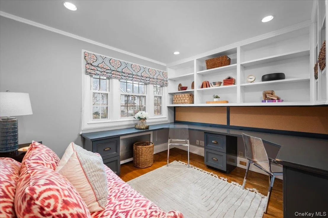 Photo of 115 Cliff Avenue