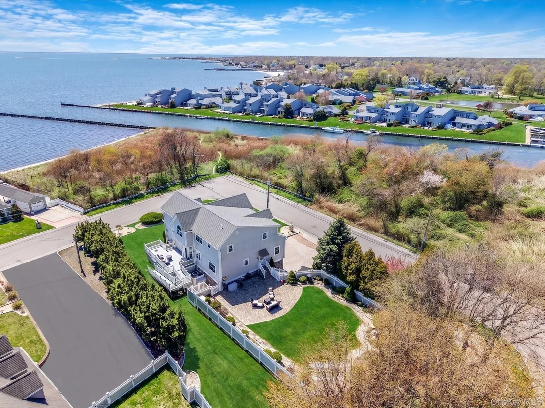 Photo of 9 Sunset Lane