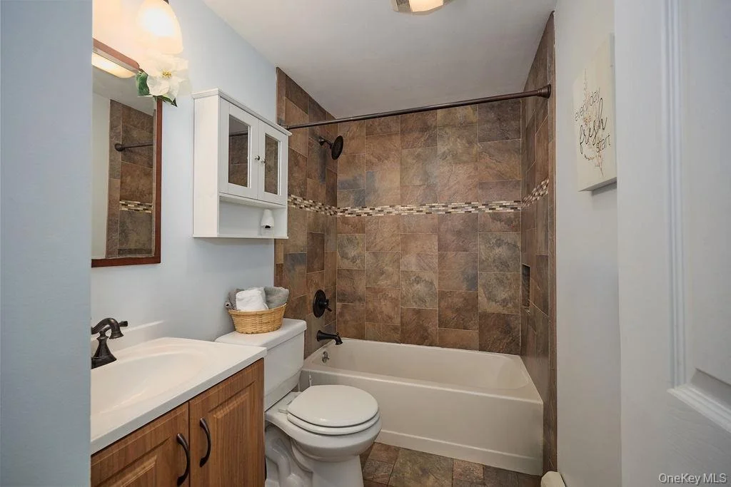 Photo of 23 Allen Road