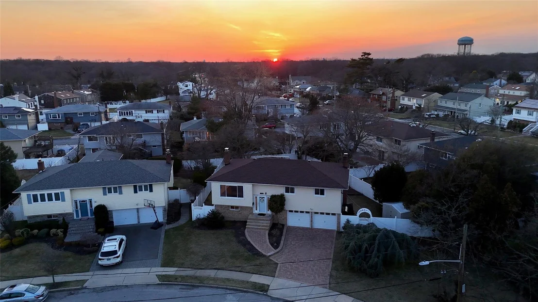 Photo of 1425 Cecily Drive