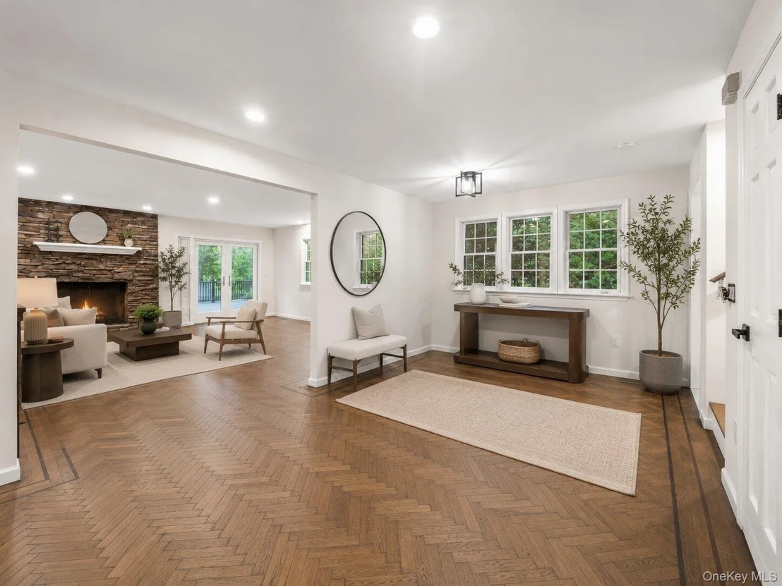 Photo of 17 Ridge Way