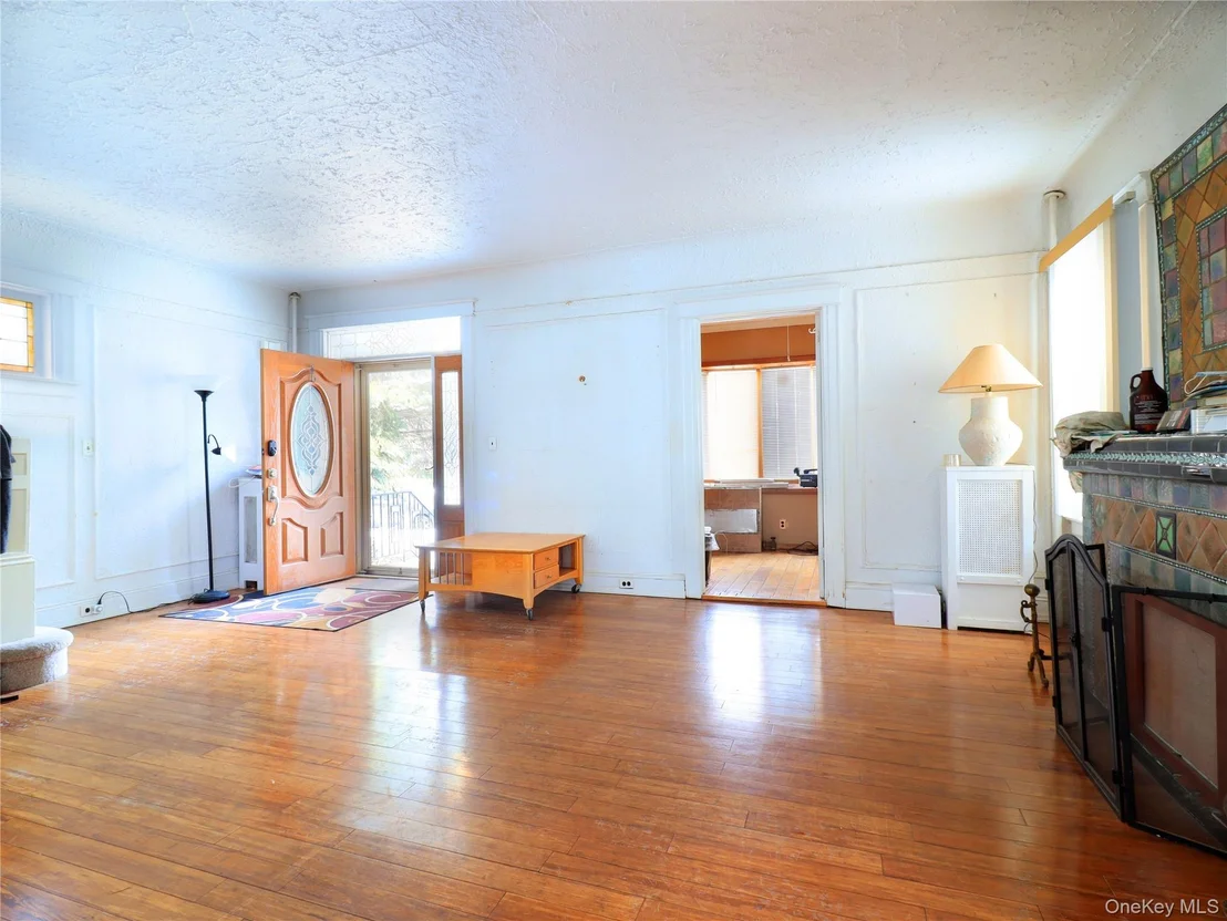 Photo of 4328 168th Street