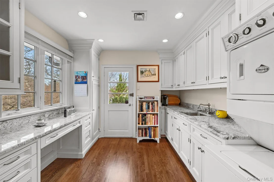 Photo of 52 Oakledge Road