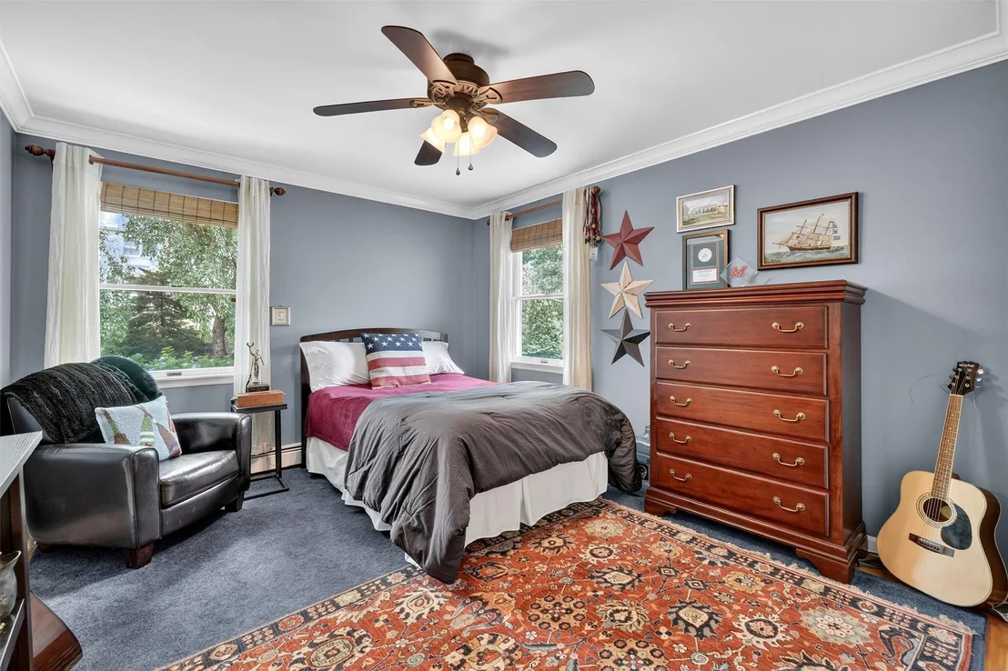 Photo of 38 Middale Road
