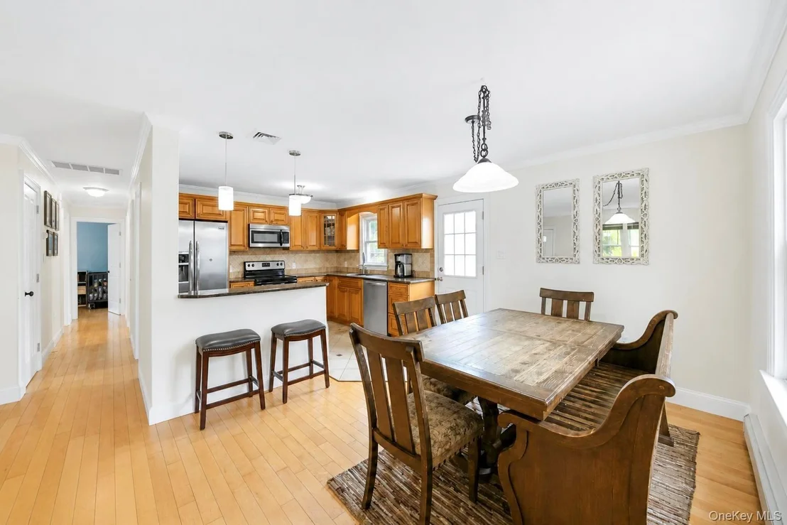 Photo of 18 Hillcrest Road