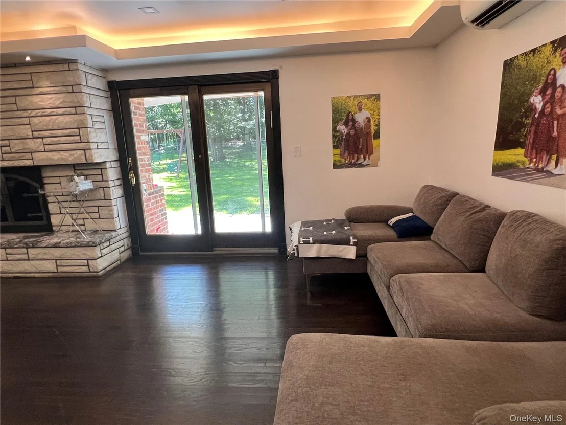 Photo of 7 Ormian Drive