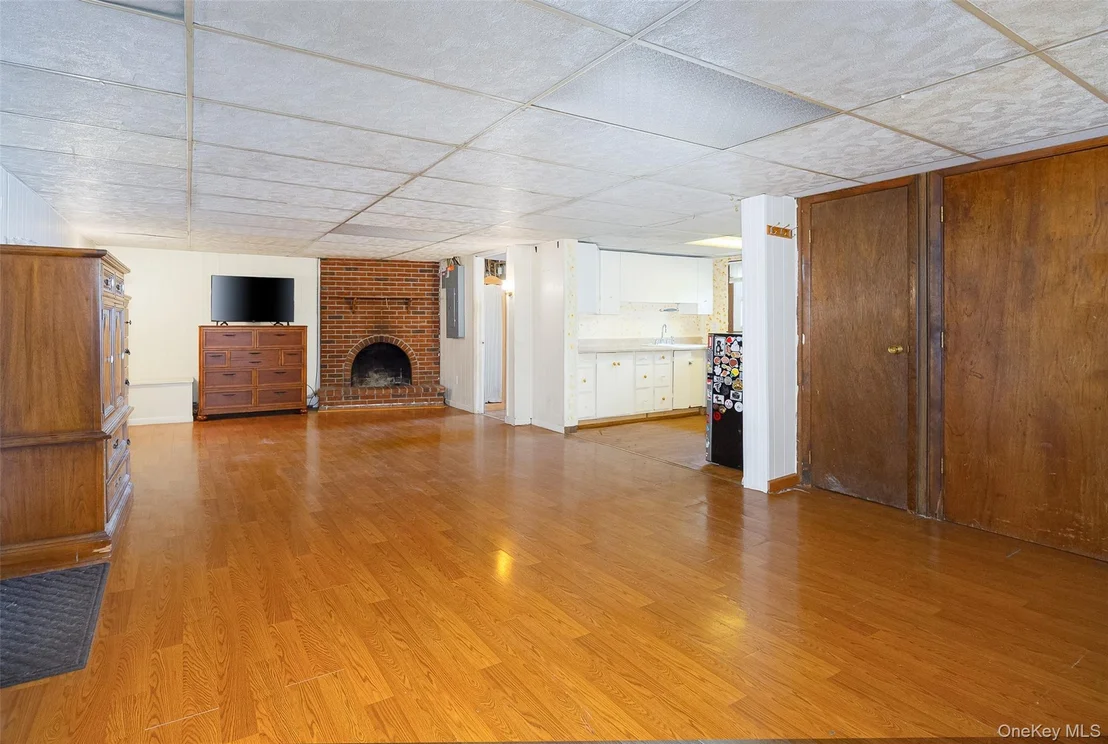 Photo of 2 Lawrence Road