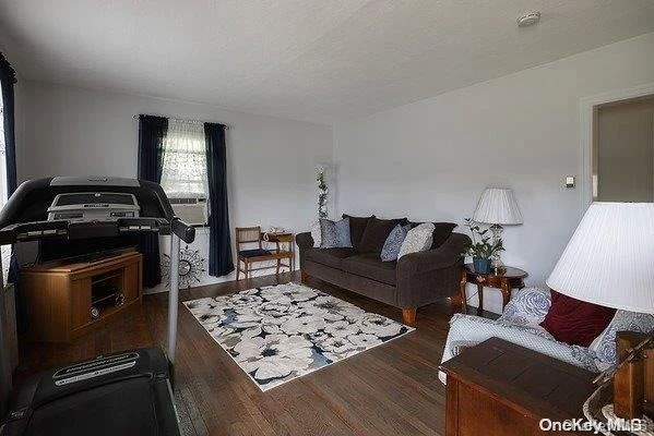 Photo of 7 Adams Road