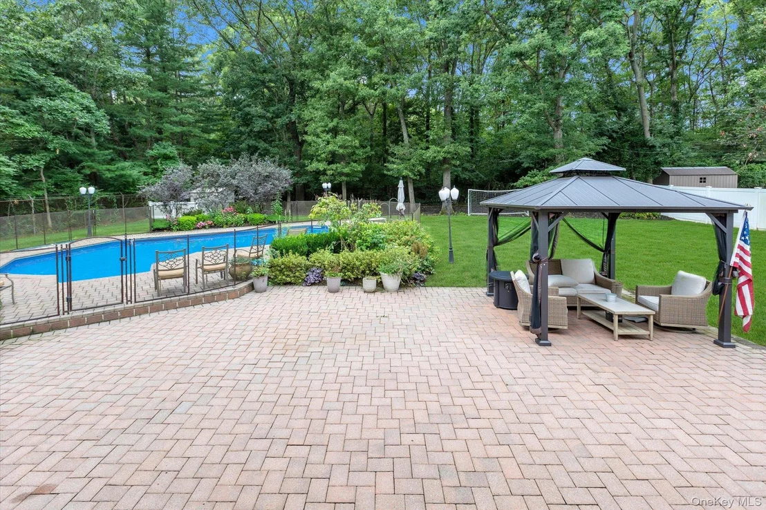 Photo of 25 Pashen Place